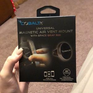 universal magnetic air vent mount for phone